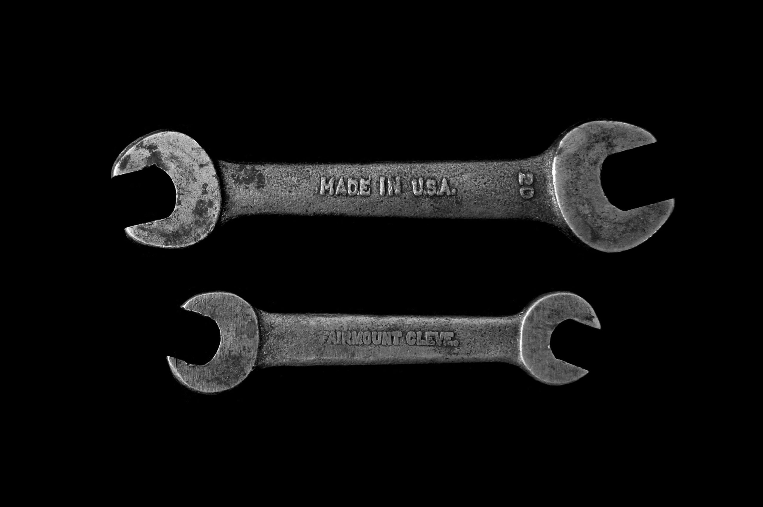 reinforced suitcase handles