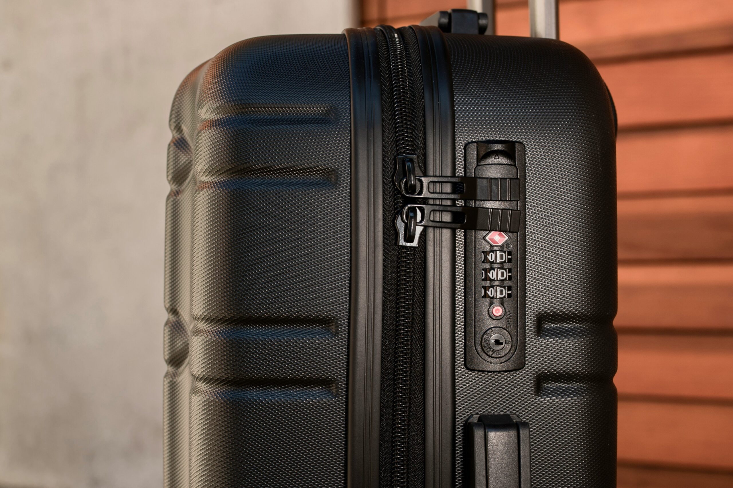 Side-by-side comparison of different hardshell suitcases