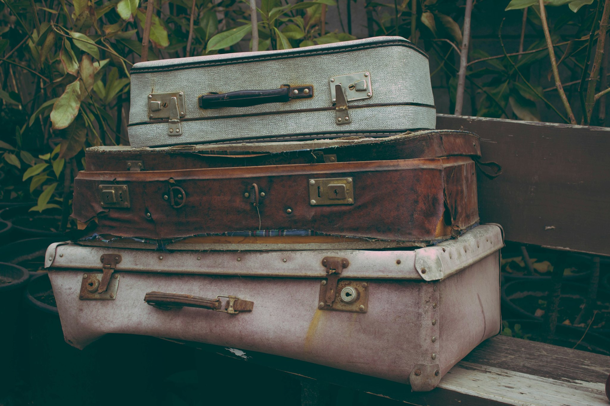 Hard Travel Armor: Why Hardshell Suitcases Are the Unsung Heroes of Adventure